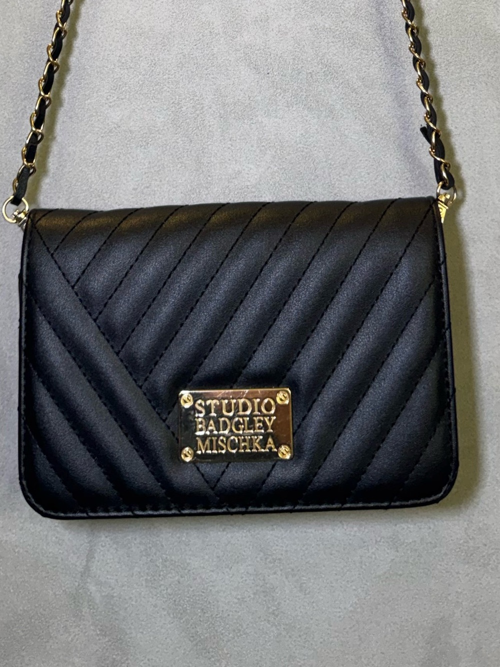 Studio Badgley Mischka Black Quilted Chain Crossbody Bag Gold Hardware